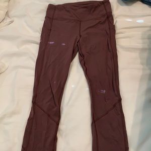Lulu size 6 cropped leggings